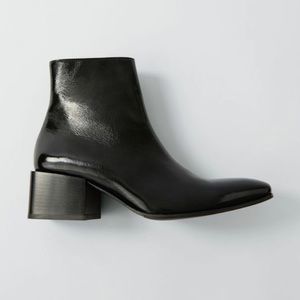 NWOT Acne Studios - Birgit Chelsea Boot